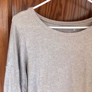 American eagle soft cream top